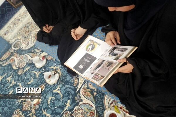 دیدار دانش‌آموزان شادگانی  با خانواده شهدا