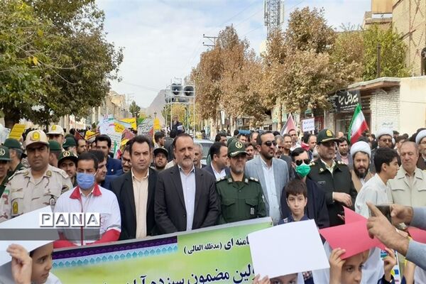 برگزاری مراسم راهپیمایی یوم‌ الله۱۳ آبان در شهرستان کلات