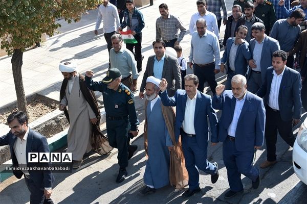 راهپیمائی  یوم الله سیزدهم آبان دربهاباد یزد