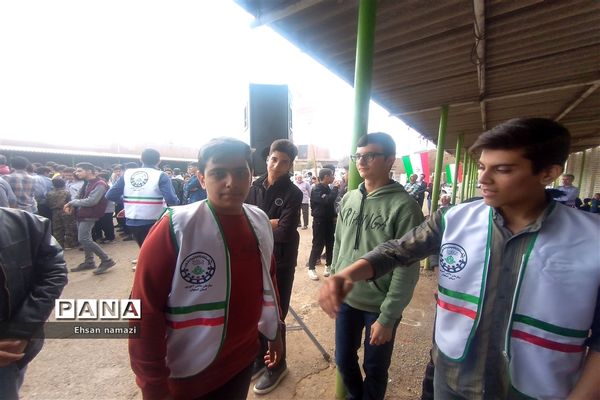 راهپیمایی یوم الله ۱۳ آبان در زواره