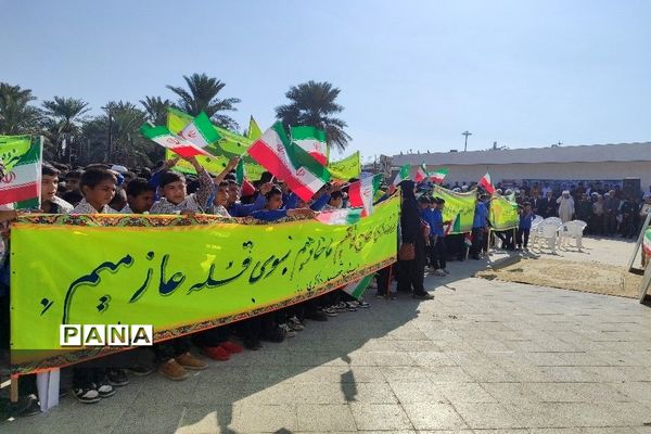 خروش مردم حاجی آباد در یوم الله 13 آبان