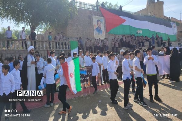 راهپیمایی روز استکبار‌ستیزی درشوشتر