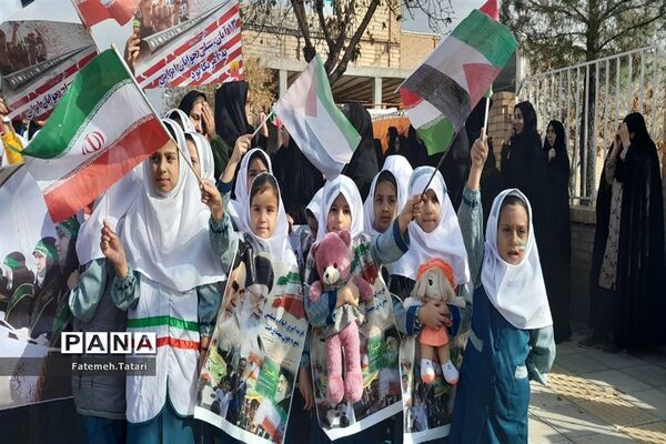 راهپیمایی  یوم الله ۱۳ آبان ماه در شهرستان بام و صفی آباد