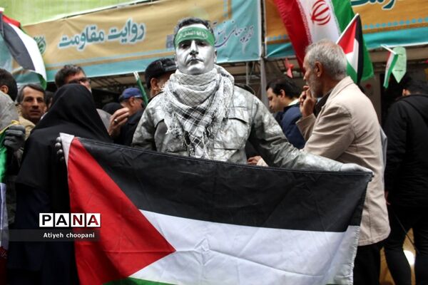 مراسم راهپیمایی ۱۳ آبان