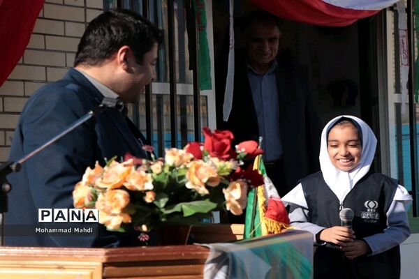 راهپیمایی مردم آباده درگرامیداشت روز دانش‌آموز