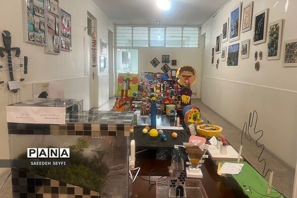 نمایشگاه دست سازه‌های آزمایشگاهی پژوهش‌سرای دانش‌آموزی کاوش