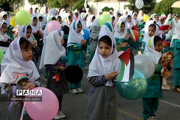 نواختن زنگ استکبارستیزی و پویش فریاد عروسک‌ها در گلوگاه