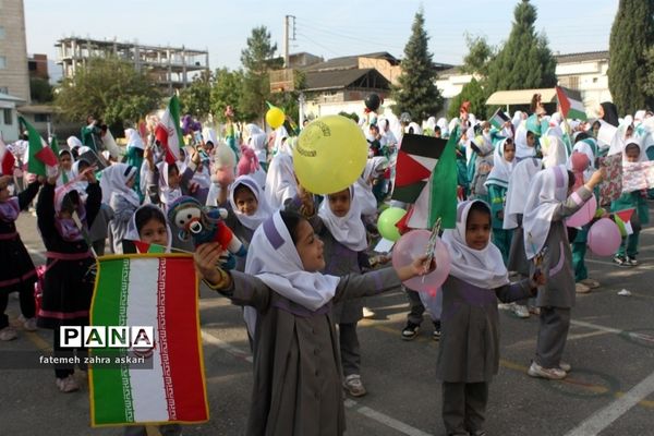 نواختن زنگ استکبارستیزی و پویش فریاد عروسک‌ها در گلوگاه