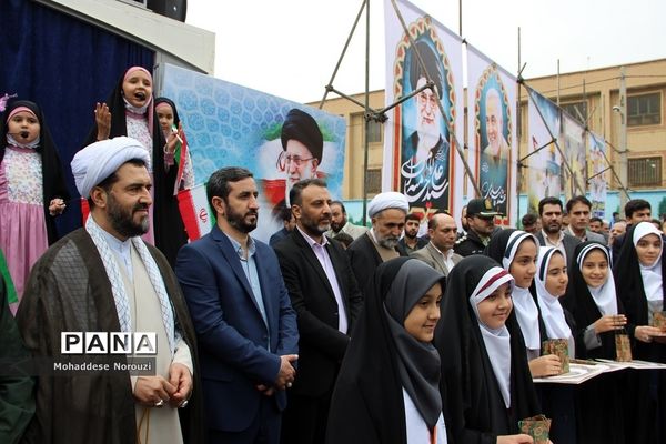 حضور باشکوه مردم شهرستان اسلامشهر در راهپیمایی یوم‌الله سیزدهم آبان