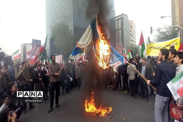 راهپیمایی روز دانش‌آموز و حمایت از مردم مظلوم فلسطین