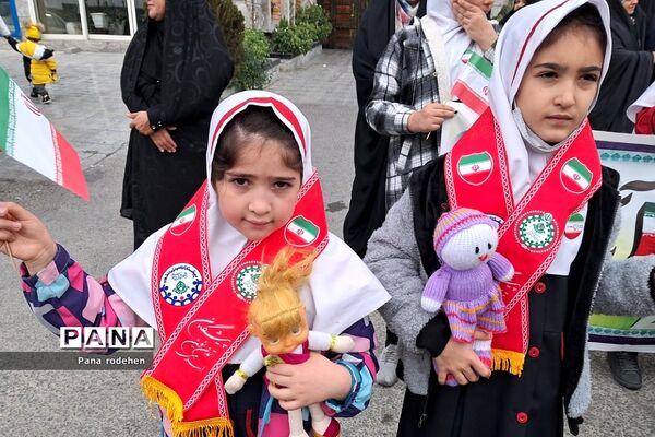 راهپیمایی ۱۳ آبان و روز دانش‌آموز در رودهن