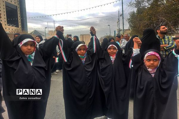 راهپیمایی سیزده آبان در مشهد