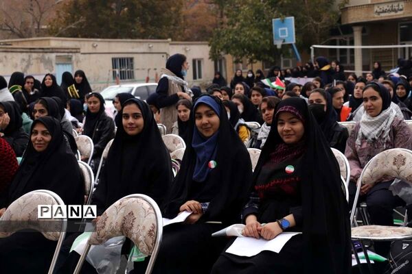 زنگ استکبار ستیزی به صدا درآمد