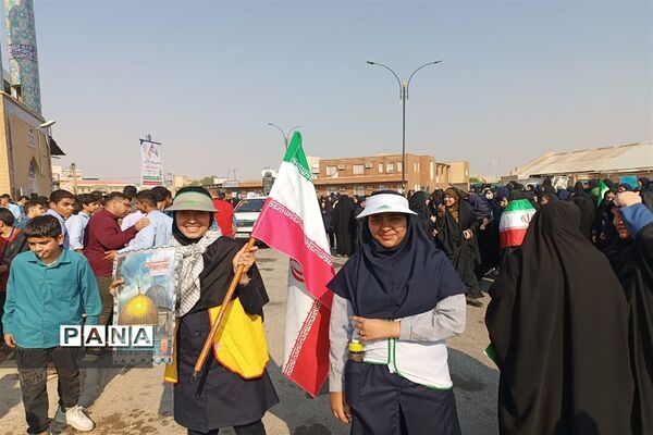 راهپیمایی ۱۳ آبان و روز دانش‌آموز در شهرستان امیدیه