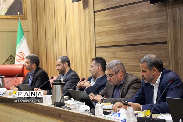 نشست هم‌اندیشی ستاد تعلیم و تربیت شورای عالی انقلاب فرهنگی با حوزه معاونت پرورشی و فرهنگی آموزش و پرورش شهرستان‌های استان تهران