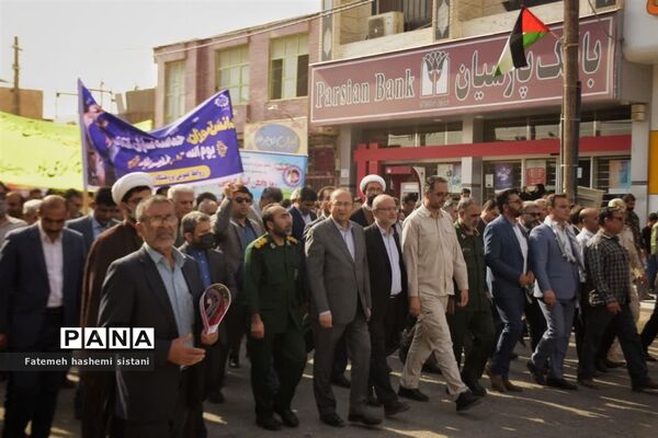 راهپیمایی سیزده آبان در زابل