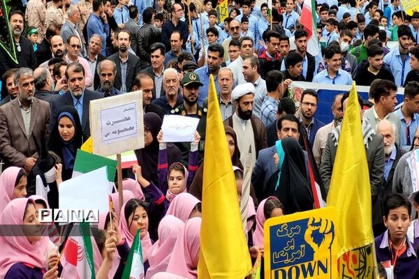 حضور پرشور دانش‌آموزان سلمانشهر در راهپیمایی ۱۳ آبان