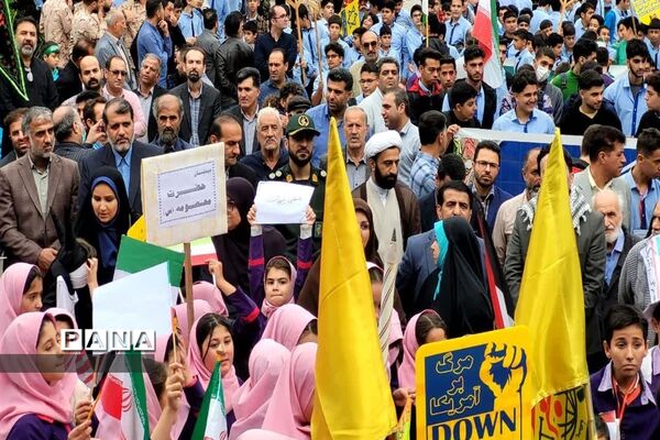 حضور پرشور دانش‌آموزان سلمانشهر در راهپیمایی ۱۳ آبان
