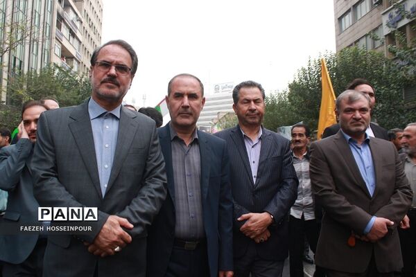 راهپیمایی13 آبان در تهران