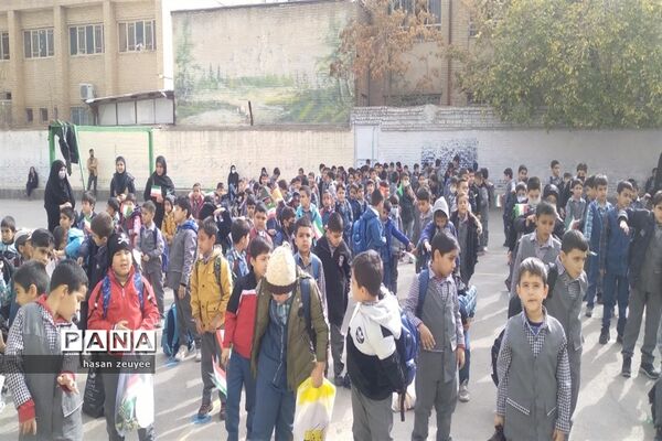 مراسم 13آبان در مدرسه شهید ندافی