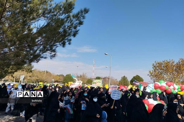 مراسم راهپیمایی 13 آبان در شهرستان شربیشه