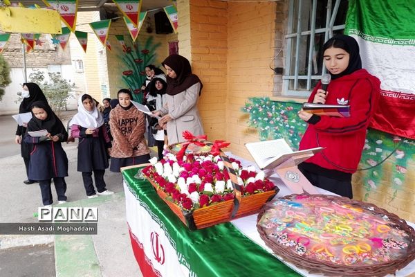 گرامیداشت روز دانش‌آموز در مدارس ملارد