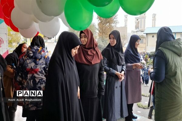 گرامیداشت روز دانش‌آموز در مدارس ملارد