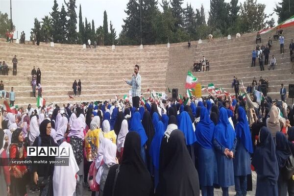 راهپیمایی روز دانش‌آموز در ساری