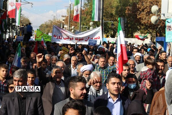 راهپیمایی ۱۳آبان در زنجان