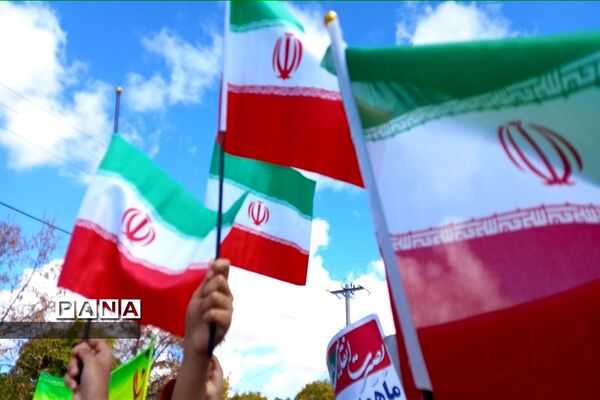 راهپیمایی ۱۳ آبان در شهر دامنه فریدن