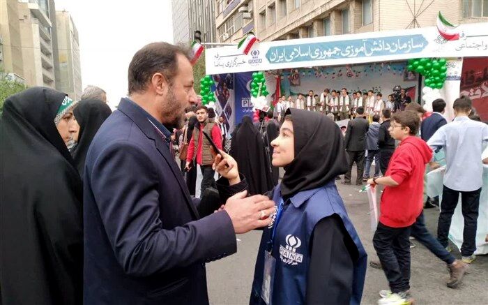 حمایت از فلسطین با حضور حداکثری دانش‌آموزان در منطقه ٢ تهران