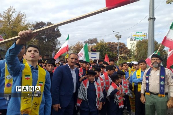راهپیمایی ۱۳ آبان در بجنورد