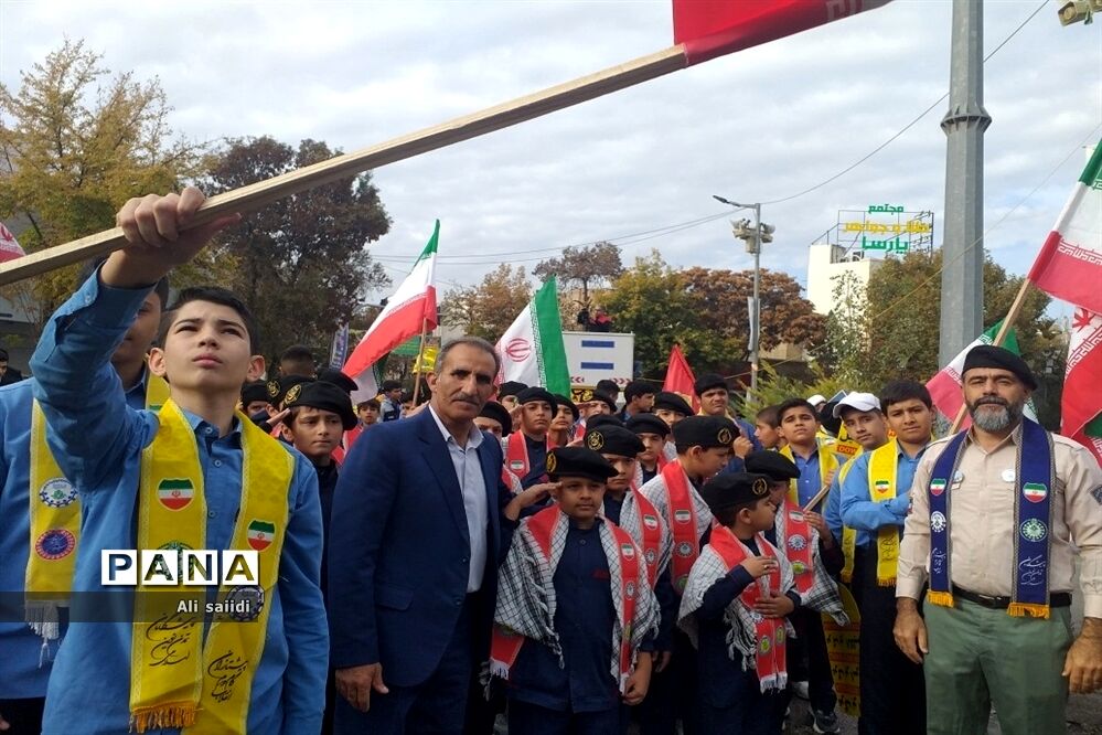 راهپیمایی ۱۳ آبان در بجنورد