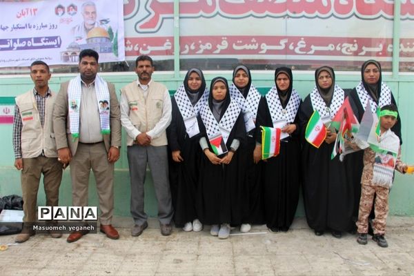 راهپیمایی ۱۳ آبان در رودان