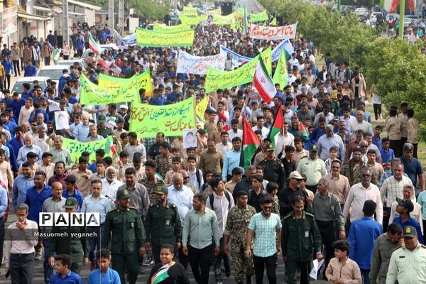 راهپیمایی ۱۳ آبان در رودان