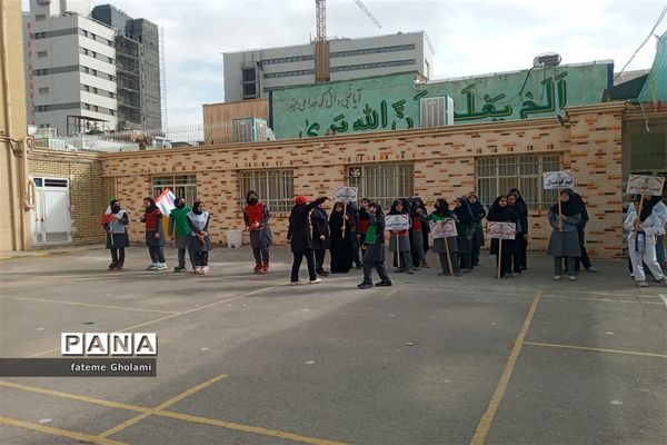 برگزاری مراسم المپیاد ورزشی و 13آبان در دبیرستان شاهد فاطمیه (س)