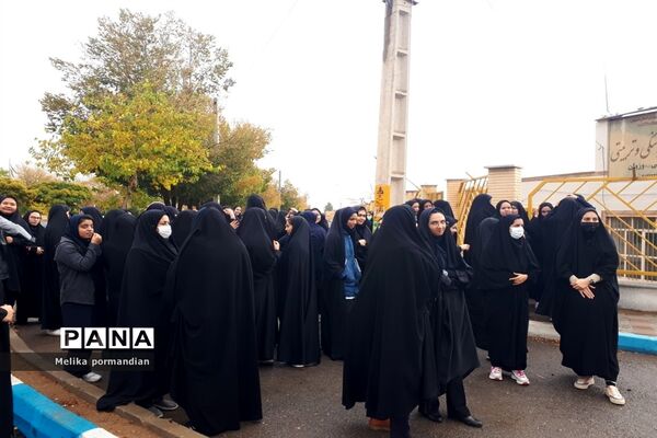 راهپیمایی ۱۳ آبان در شهرمیمه