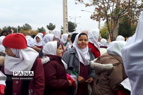 راهپیمایی ۱۳ آبان در شهرمیمه