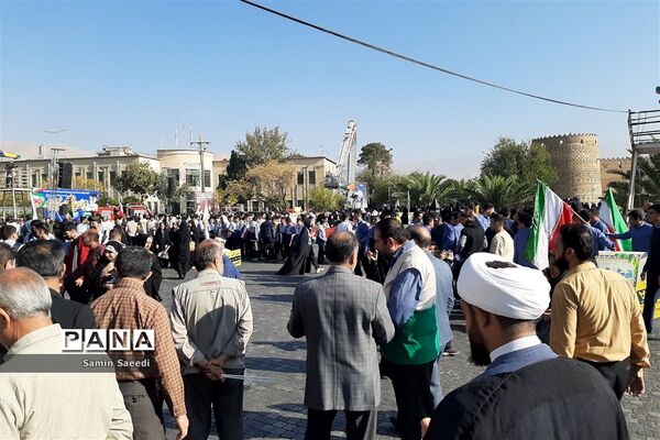 دانش‌آموزان و فرهنگیان بار دیگر در 13 آبان ماه حماسه آفریدند