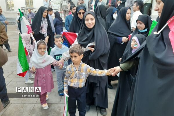 دانش‌آموزان و فرهنگیان بار دیگر در 13 آبان ماه حماسه آفریدند