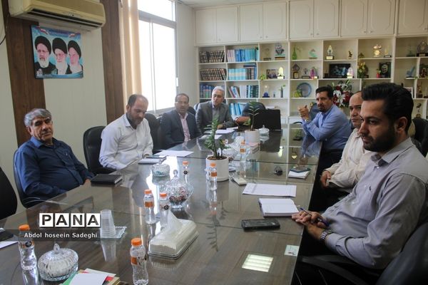 جلسه هماهنگی و برنامه‌ریزی دوره کشوری تبیین برنامه‌های مشاوره در بوشهر