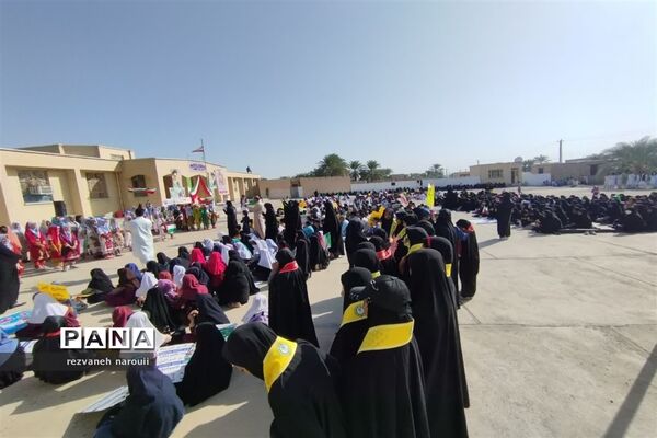 شکوه حضور مردم بزمان در راهپیمایی۱۳ آبان
