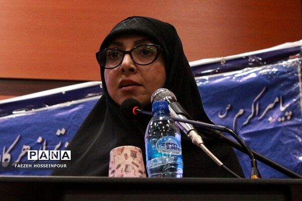 آیین تجلیل از رتبه‌های برتر کنکور ناحیه 2 بهارستان