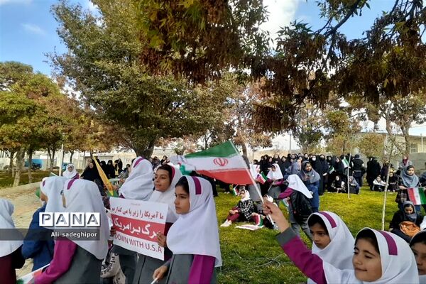 راهپیمایی ۱۳ آبان در شهر تلخاب
