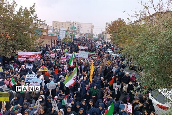 راهپیمایی 13 آبان روز دانش‌آموز در شهرستان فردیس
