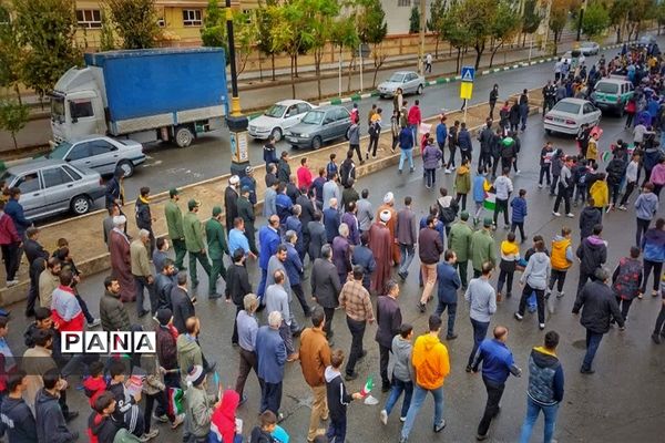 راهپیمایی بزرگ یوم اللّه 13 آبان در اشتهارد