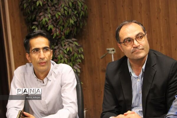 جلسه تخصصی مدیران ابتدایی ناحیه یک بهارستان