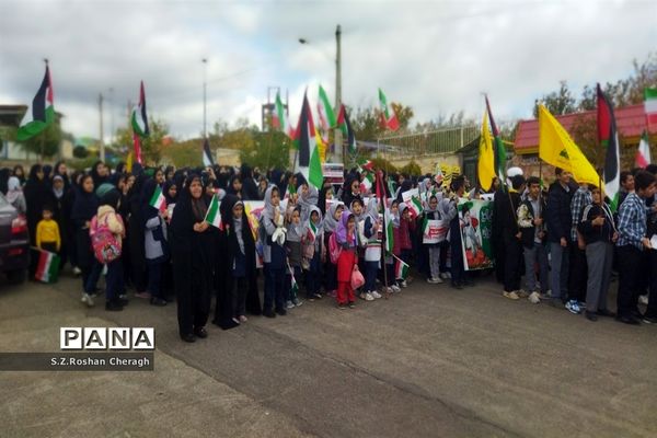 فریادهای کوبنده مردم شهر دستجرد خلجستان قم در راهپیمایی 13 آبان