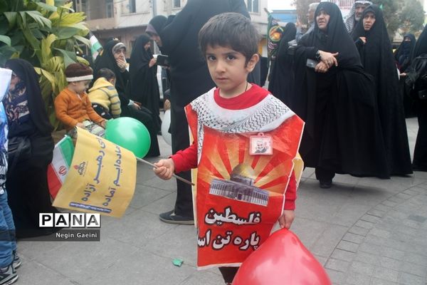 خروش طوفانی مردم قم در راهپیمایی روز ملی مبارزه با استکبار جهانی-1