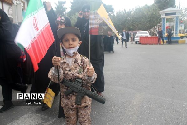 خروش طوفانی مردم قم در راهپیمایی روز ملی مبارزه با استکبار جهانی-1